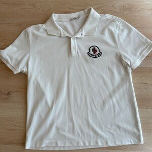 Moncler Men’s Boys Polo Shirt in White Cotton. Size X-Large Made in Turkey